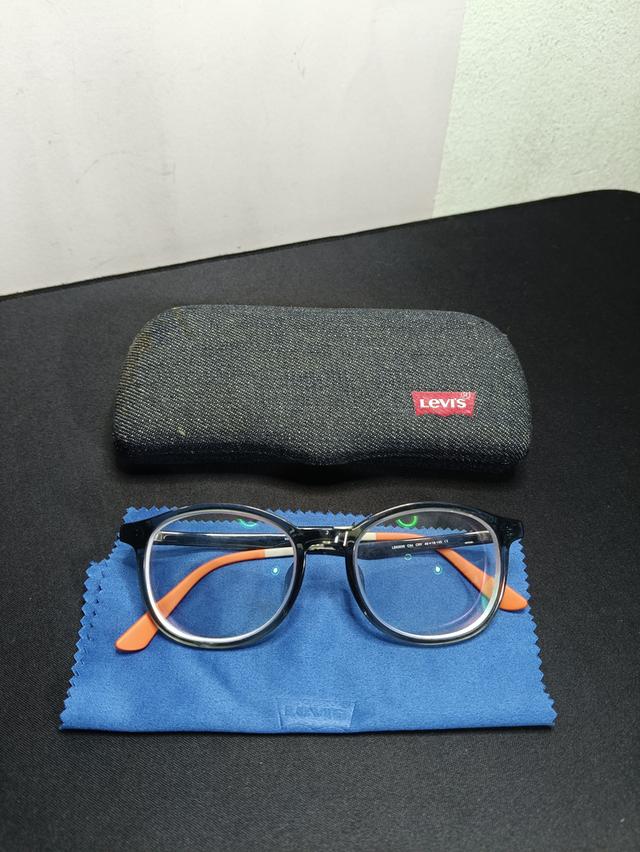 แว่นตา Levi's Eyewear LS03039 C04 รูปที่ 9