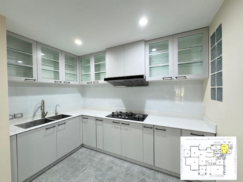 ขายบ้านหรู พฤกภิรมย์ รีเจนท์ สุขุมวิท 12