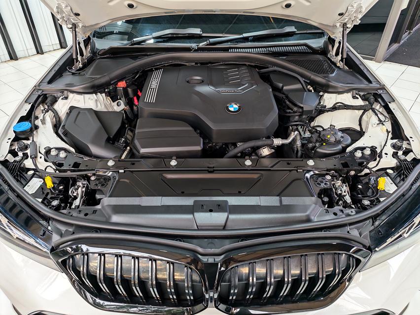 New Arrival!!♥️ Bmw 320li M Sport (G20 lci) 2023 รูปที่ 18