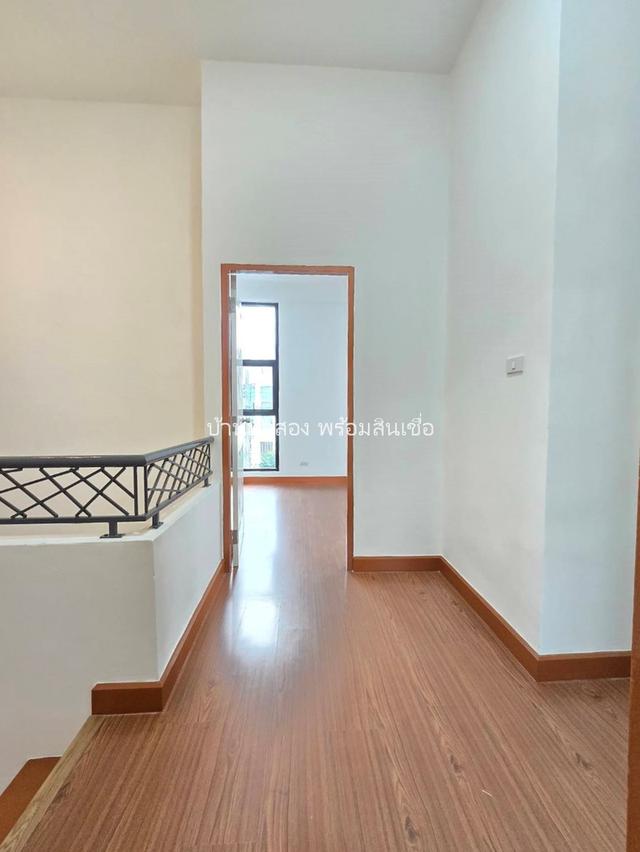 หมู่บ้านไอดีไซน์ วงแหวน-รามอินทรา 11