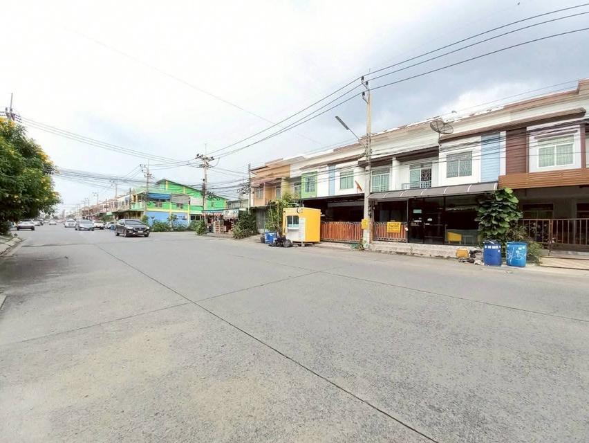 ขายบ้าน 2 ชั้น หมู่บ้านไทยสมบูรณ์3 คลอง3 ใกล้ตลาดไทยสมบูรณ์ 3