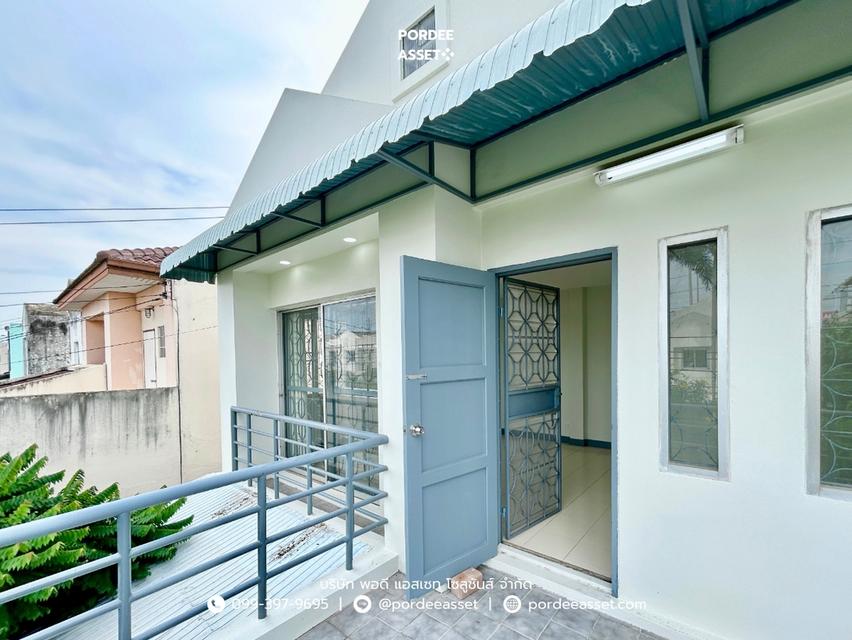 บ้านแฝด 2 ชั้น หมู่บ้านปัญจทรัพย์ ไพรเวทโฮม เฟส1 ติด ถ.ทวีวัฒนา-กาญจนาภิเษก ตัดกับ ถ.พรานนก-พุทธมณฑลสาย4 (ขนาด 42 ตร.ว.) บ้านสวยมากพร้อมเข้าอยู่ 11