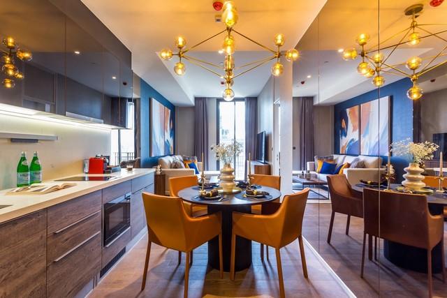 Muniq Langsuan – คอนโดหรู ใจกลางต้นสน ใกล้สวนลุม  7