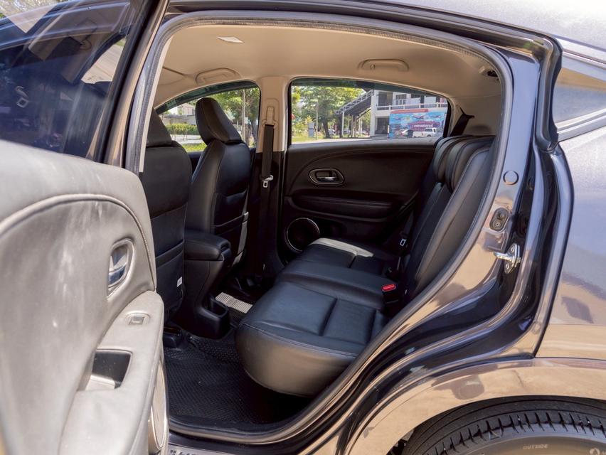 รหัสรถ 12AT51 HONDA HR-V 1.8 EL ( MNC ) | ปีจด : 2019 20