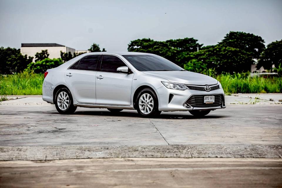 Toyota Camry 2.0G ปี 2014 สีบรอน