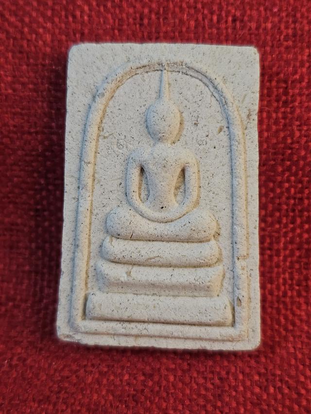 พระบ้านพระเครื่องเครื่องราง 18