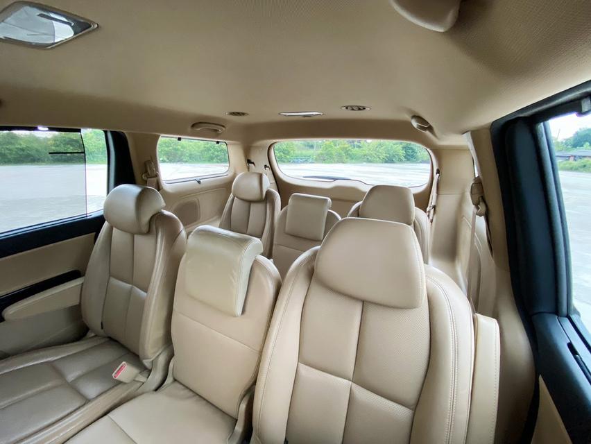 KIA Grand Carnival 2.2 EX 2015  11