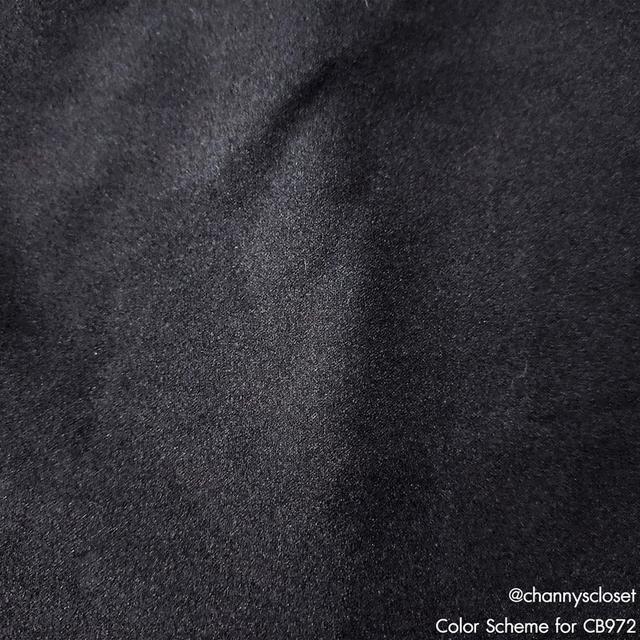 USED H&M - Black Camisole A Line Mini Dress | เดรสสั้นสีดำ เดรสสายเดี่ยว ผ่าข้าง ทรงเอ สีพื้น สายฝอ แท้ มือสอง 6