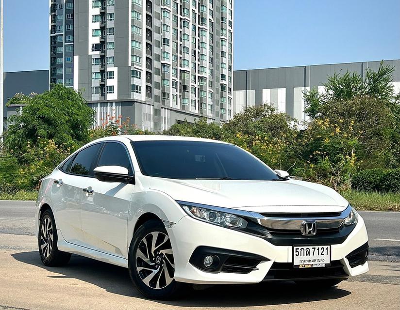 ขาย Honda Civic 1.8EL ปี17