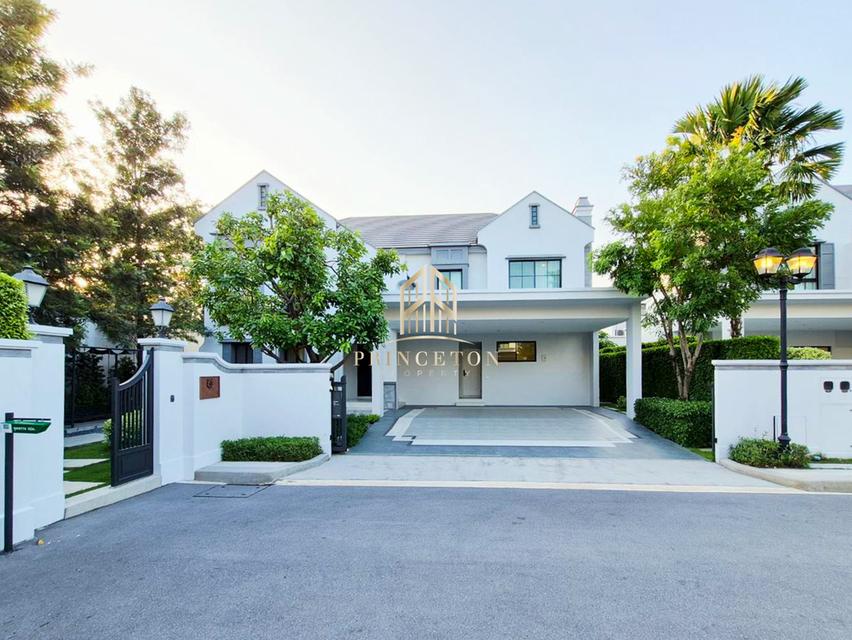 Luxury Show House for Sale Nantawan Rama 9 – New KrungthepKreetha 2