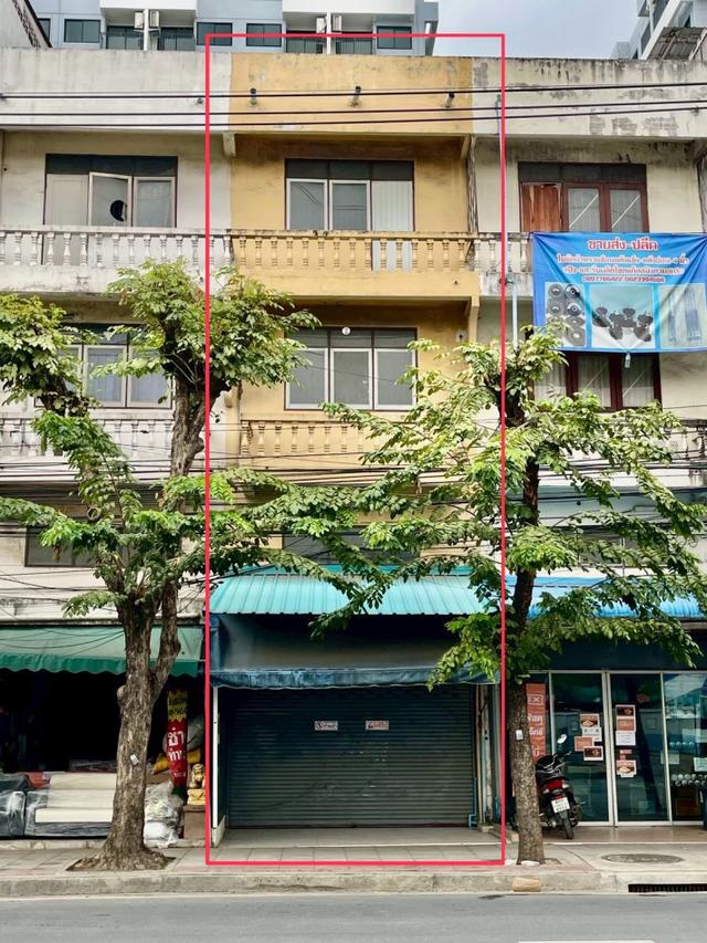 ให้เช่าอาคารพาณิชย์ 3.5 ชั้น 16 ตรว. ถ.ประชาอุทิศ 60-2 ใกล้โรงเรียนอิสลามวิทยาลัย 1
