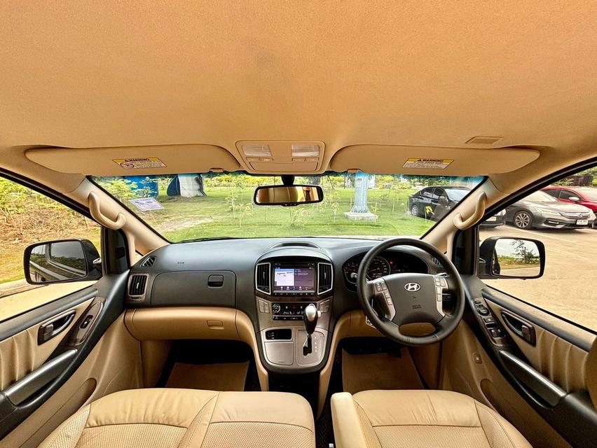 รหัสรถ NKG4184 HYUNDAI H1 2.5 DELUXE A/T ปี 2016 14
