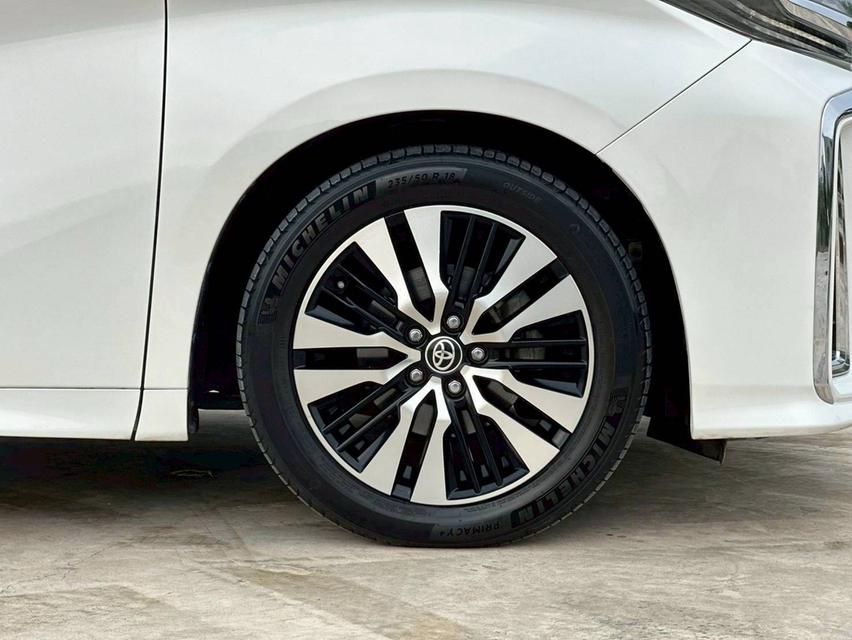 Toyota Alphard 2.5 SC Package MNC ปี 2020 จด 2021 8