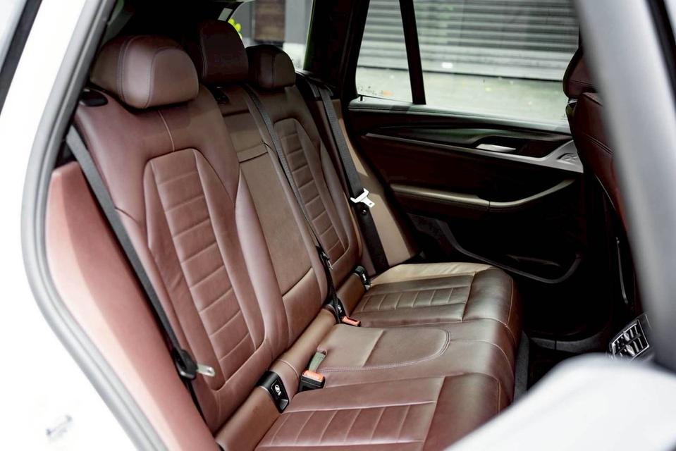 รหัสรถ PR6969 BMW iX3 M-Sport Pro Package (Model G01 LCI) 11