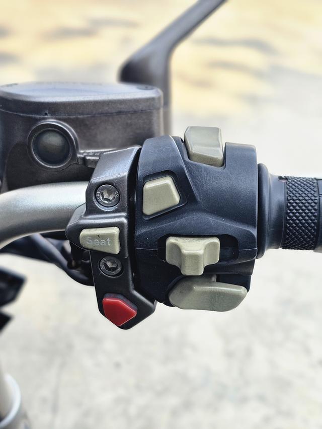 ZONTES 310R ABS MT 2019 (ราคาถูก)เครื่องดี ขุมพลัง 312cc เกียร์ดีเข้าง่าย เกียร์6สปีด ถังน้ำมันจุได้ 15ลิตร เติมเบนซิน ระบบหัวฉีดประหยัดๆ วิ่งกันยาวๆ รูปที่ 14