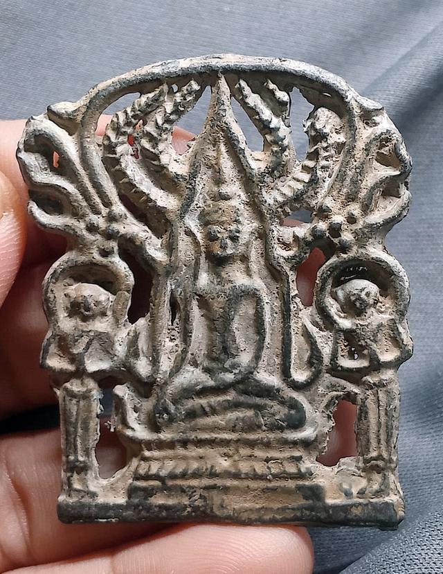 พระเก่าค่ะ