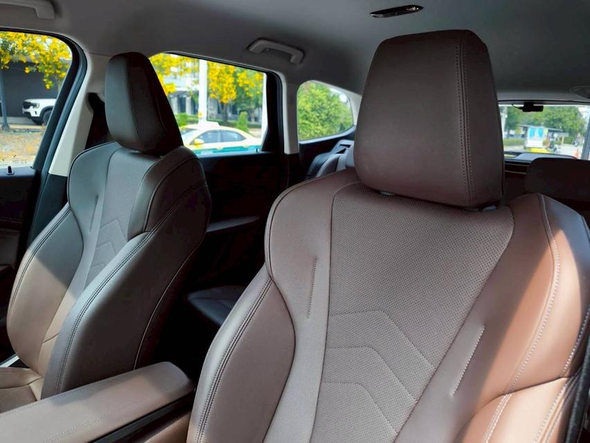 รหัสรถ KPV6126 2023 BMW X1 1.5 sDrive18i 8