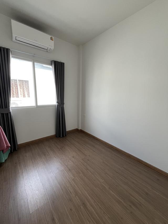 ทาวน์โฮมใกล้เมือง โครงการ LPN ติดถนนใหญ่ลาดปลาดุก สไตล์ Simple & Style 10