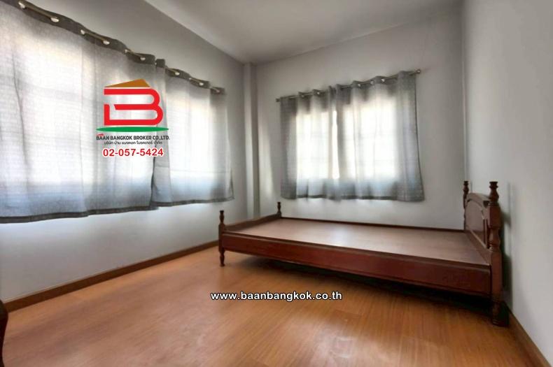 ทาวน์เฮาส์ เนื้อที่ 34 ตร.ว. หมู่บ้านบุณฑริก นิวสไตล์ ลำลูกกา-คลอง 4, ใกล้ตลาดกลางลาดสวาย ถนนลำลูกกา ตำบลลาดสวาย อำเภอลำลูกกา ปทุมธานี 10