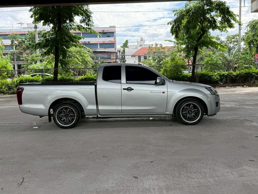 ขายรถ Isuzu D-max 2.5 Ddi  space cab ปี 2013 สีเทา เกียร์ธรรมดา 8