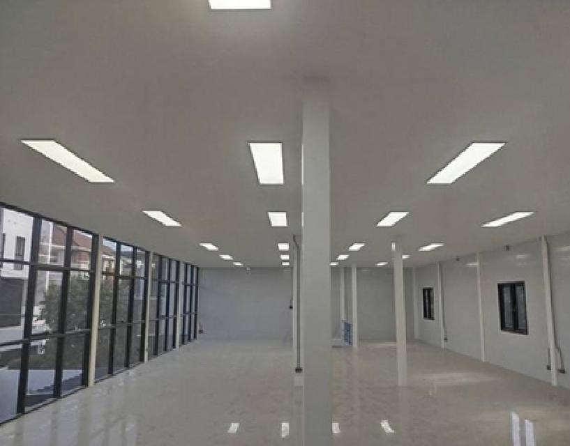 ให้เช่า โฮมออฟฟิศ / อาคาร สร้างใหม่ 2 ชั้น 2 อาคาร / พื้นที่ดิน 100 ตาราวา / พื้นที่ใช้สอย 332 ตารางเมตร / ทำเล สุขุมวิท 101 ซอยปุณวิถี เข้าซอยไม่ลึก 6