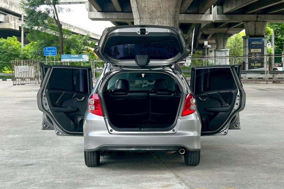🚗 2009 Honda Jazz 1.5 SV AT รูปที่ 9