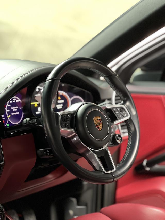 Porsche Cayenne 3.0 E-Hybird Coupe 5