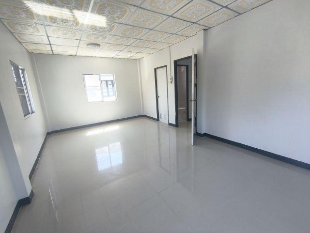 ขายถูกบ้านเดี่ยว 2 ชั้น หมู่บ้าน เคซีการ์เด้นโฮม 5 นิมิตใหม่40 KC Garden Home 5, Nimitmai40 ขนาด 54 ตรว. 3 นอน 2 น้ำ บ้านสวย บ้านเปล่า รีโนเวทใหม่ท 5