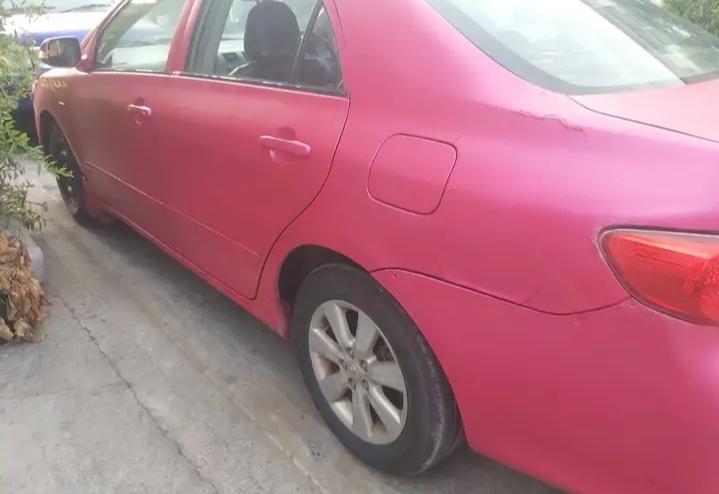 Toyota Corolla Altis สีชมพู 5