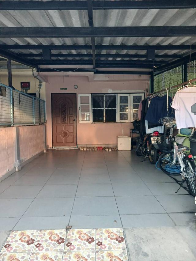 ขายทาวเฮ้าส์ 2 ชั้น 17 ตร.ว หมู่บ้านสยามนิเวศน์ 1 ซ.ประชาอุทิศ 90 ถ.คู่สร้าง 2