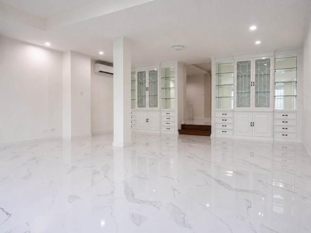 ให้เช่าบ้านหรู 5 ชั้น 450 ตร.ม. 4 ห้องนอน เย็นอากาศ เรสซิเดนท์ ใกล้ One Bangkok เหมาะอยู่อาศัยหรือทำโฮมออฟฟิศกลางกรุง 6