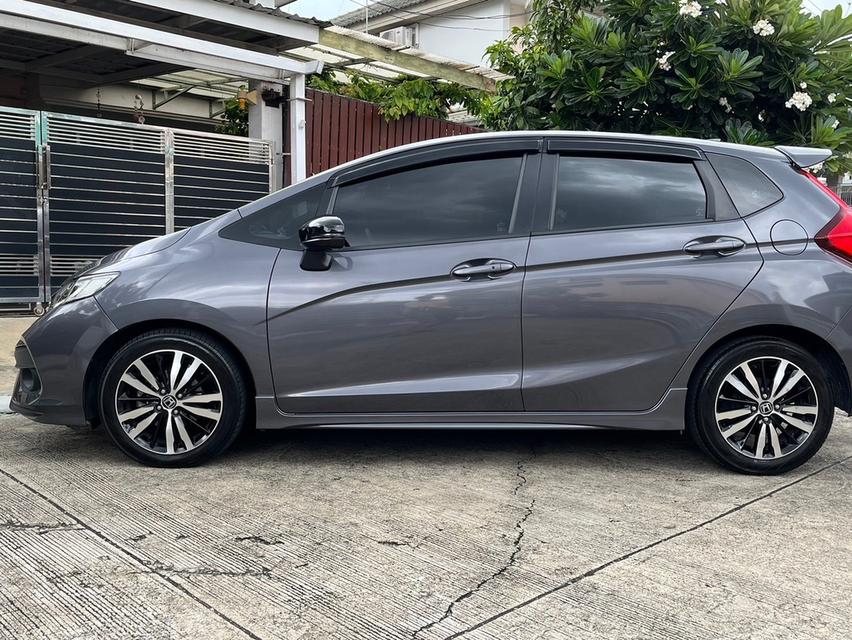 HONDA JAZZ 1.5 iVTEC RS  ปี 2019 6