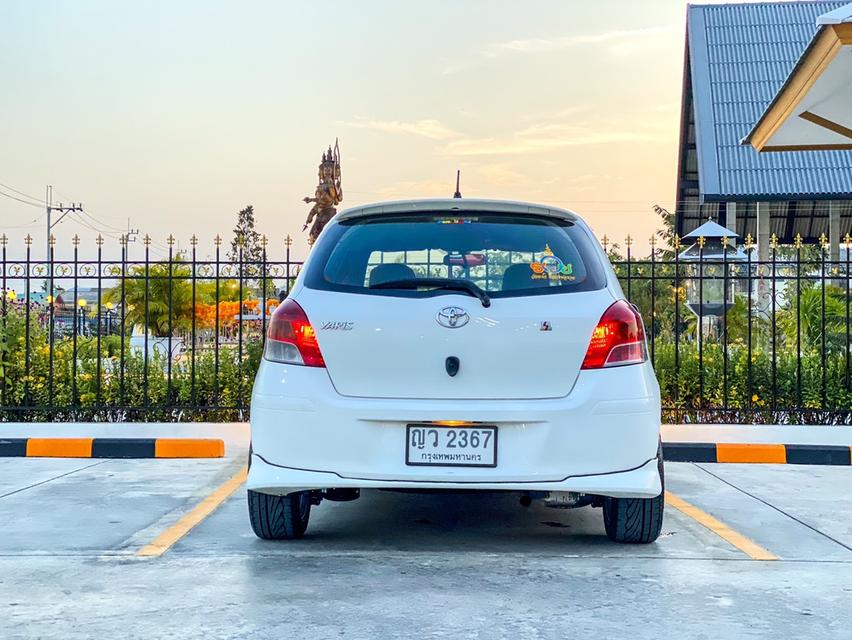 TOYOTA YARIS 1.5 S ตัวท็อปสุด A/T ปี 2011 สีขาว  10