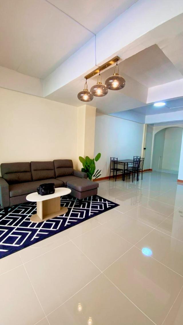🛒 ทำเลดีบางใหญ่ ใกล้เซ็นทรัลเวสต์เกตและตลาดบางใหญ่! 🏡 ✨ ขายทาวน์เฮ้าส์ 2 ชั้น มบ.พร้อมจิตร ถนนกันตนา 17 ตร.ว. 2 นอน 2 น้ำ เพียง 1.69 ล้าน ฟรีโอน ✨ 7
