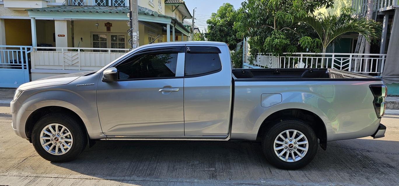 ขายรถกระบะ ISUZU Dmax all new 1.9 Ddi L-DA ปี 2020 สีบอร์นเงิน รถบ้านแท้ เจ้าของรถขายเอง สภาพสวยมาก