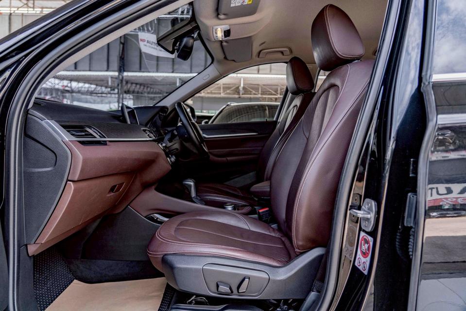 รหัสรถ NP454 BMW X1 SDRIVE 18d XLINE 2017 12