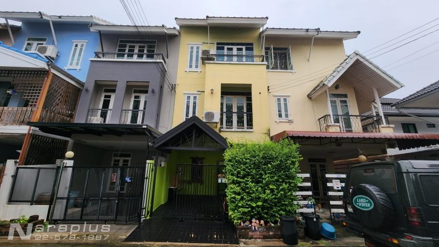 68060728 : ขายทาวน์เฮ้าส์ 3 ชั้น หน้ากว้าง 5 เมตร บนที่ดินขนาด 20 ตารางวา หมู่บ้าน ออลสวีท สายไหม 54/1 กรุงเทพ บ้านสวย คุ้มค่าน่าอยู่ กู้ได้ 100% 1