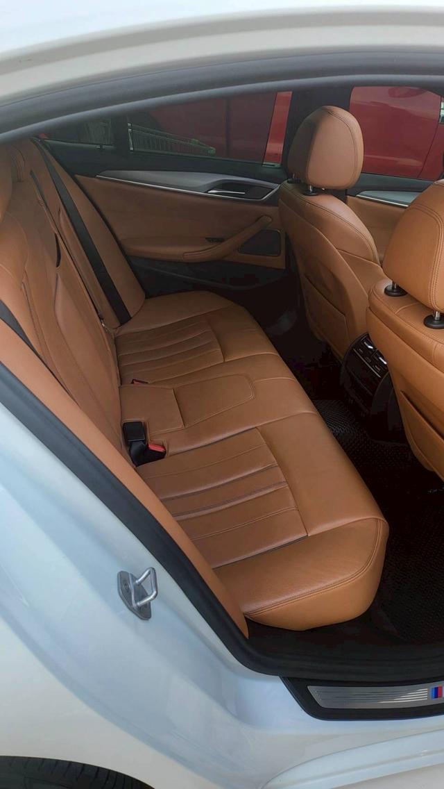 รหัสรถ 67GG9191 🔥 #BMW #530e M Sport (G30) ปี 2018 🔥 มือเดียวป้ายแดง ไมล์น้อย ออฟชั่นเต็ม รูปที่ 8