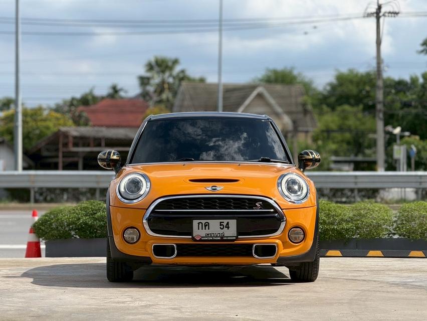 2015 Mini COOPER S, 2.0 F55 S 5-Door Hatchback สีเหลืองสวยจัด สีเหลืองยอดนิยม รูปที่ 17