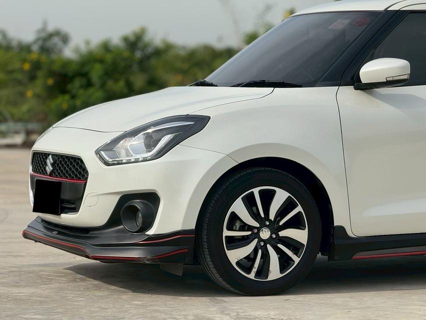 Suzuki Swift 1.2 GLX CVT สีขาว ปี 2019 ไมล์ 57,xxx km 2