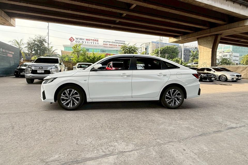 Toyota YARIS ATIV 1.2 Sport AT ปี 2024 รถสวยมือเดียว ไมล์น้อย 8