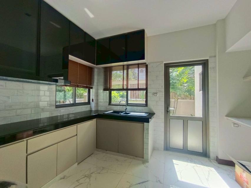 ขายบ้านเดี่ยว ชั้น (( หลังมุม ))  📣📣  🏡🏡 เพอร์เฟค มาสเตอร์พีช เซนจูรี่รัตนาธิเบศร์  💚 ขนาดที่ดิน 109.50 ตารางวา   11
