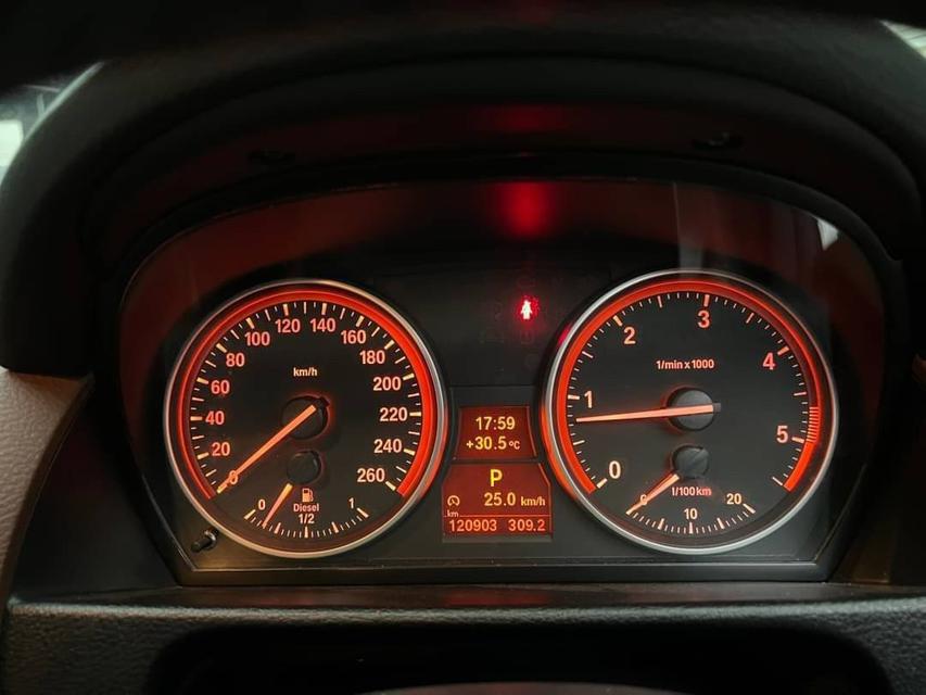 รูป BMW X 1  2.0D ดีเซล I Drive navi Lci  ปี 14 Topสุด สีขาว (เกียร์ไฟฟ้า)   1