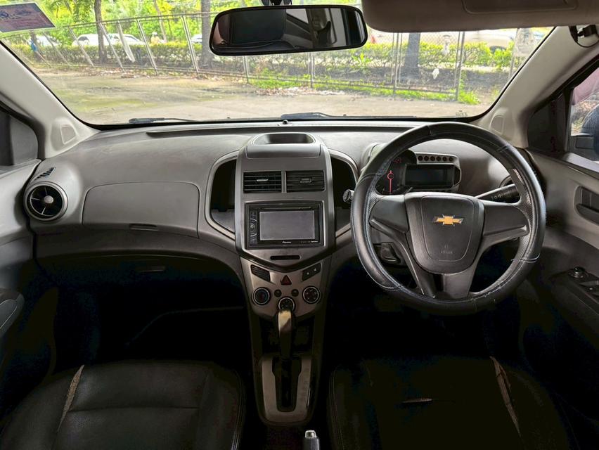 Chevrolet Sonic 1.4 LT AT 2013 10