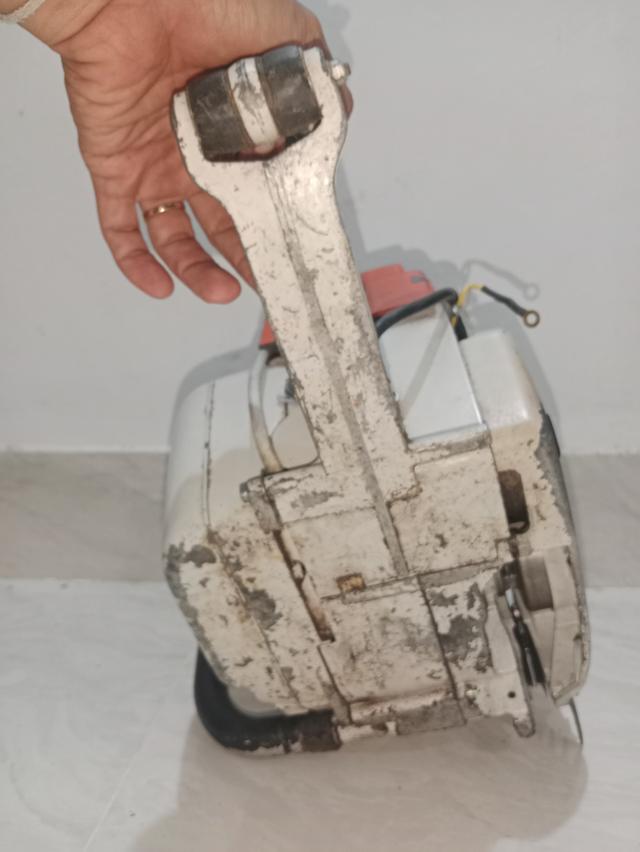 เลื่อยยนต์  STIHL 041AV 4