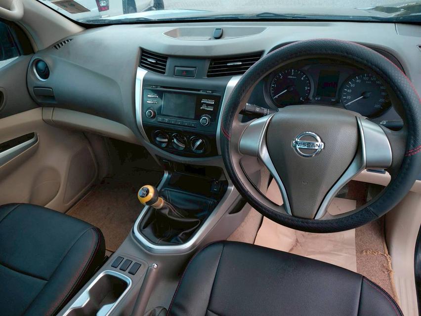 ชายรถยนต์มือสอง 6