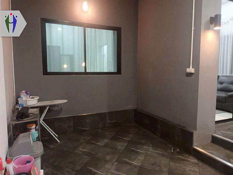 บ้านทาวเฮ้าส์ให้เช่า 20,000 บาท ซอยบุญสัมพันธ์ พัทยาใต้ 4