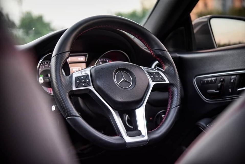 Mercedes-Benz CLA250 AMG Dynamic AT 2014 รหัส CBL9623 13