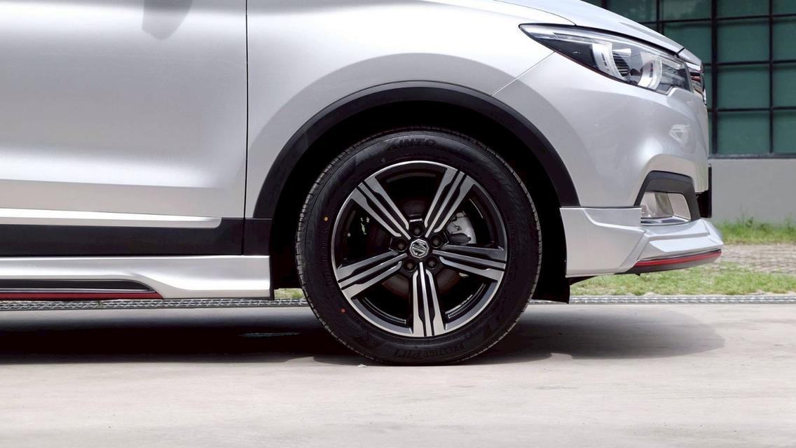 รหัสรถ KN9672 MG #ZS รุ่น X SUNROOF 1.5 2018 9