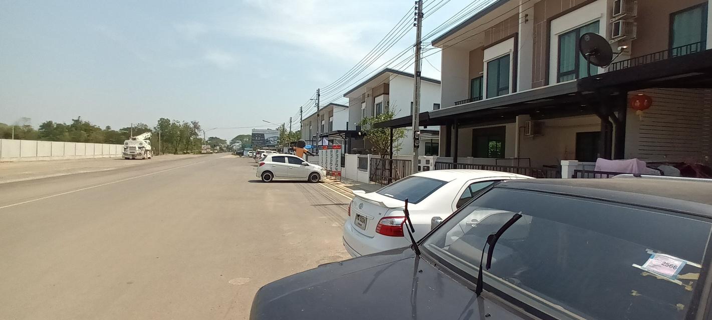 ทาวโฮม 2ชั้น 4น 2น้ำ หน้าบ้าน5.8ม จากสะพานแม่น้ำแคว 2กม. ในตัวเมืองกาญจน์ 7